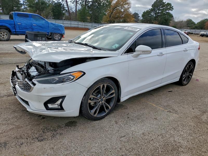 2020 Ford Fusion Titanium