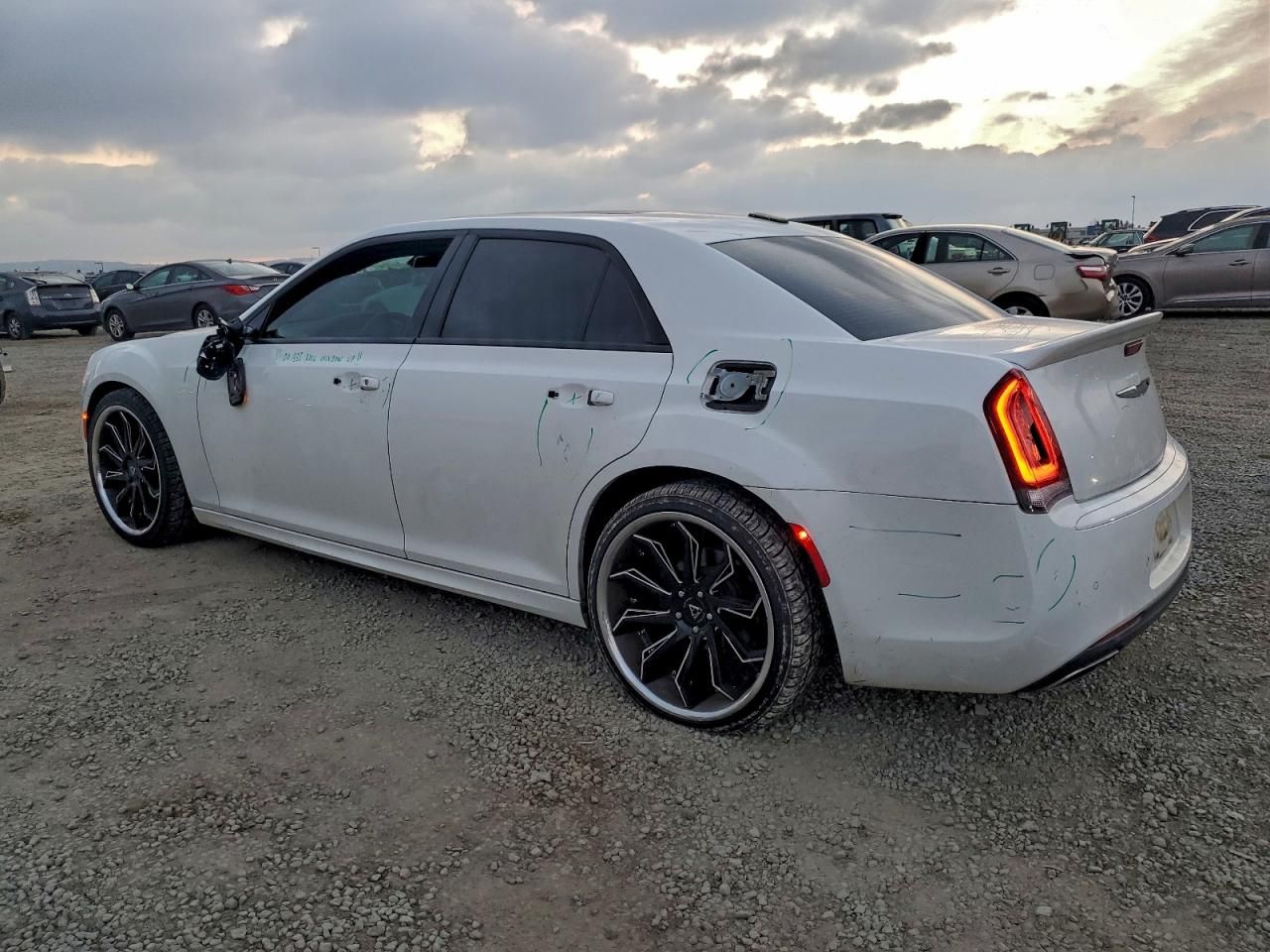2017 Chrysler 300 s