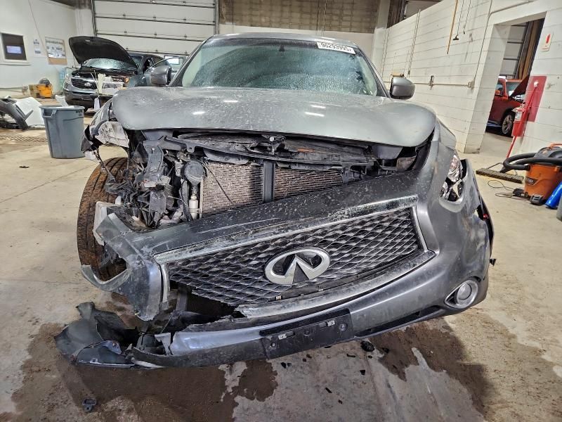 2017 Infiniti Qx70