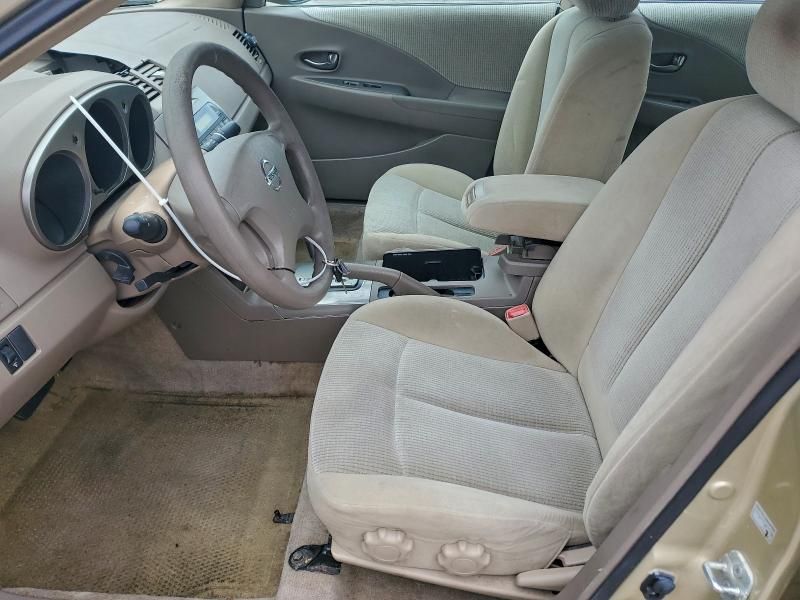 2003 Nissan Altima Base