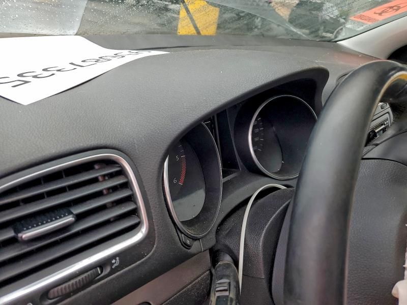 2011 Volkswagen Golf