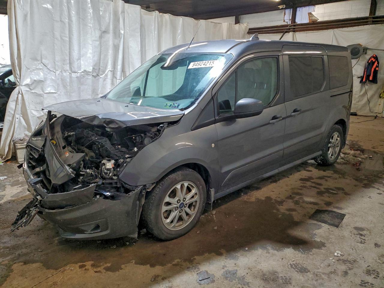2022 Ford Transit Connect XLT