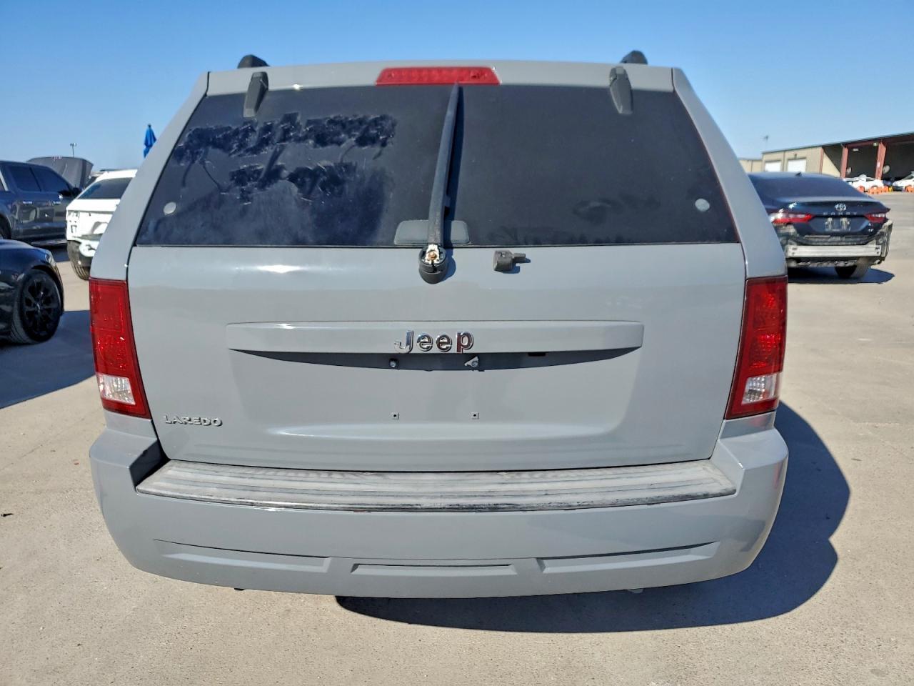 2007 Jeep Grand Cherokee Laredo
