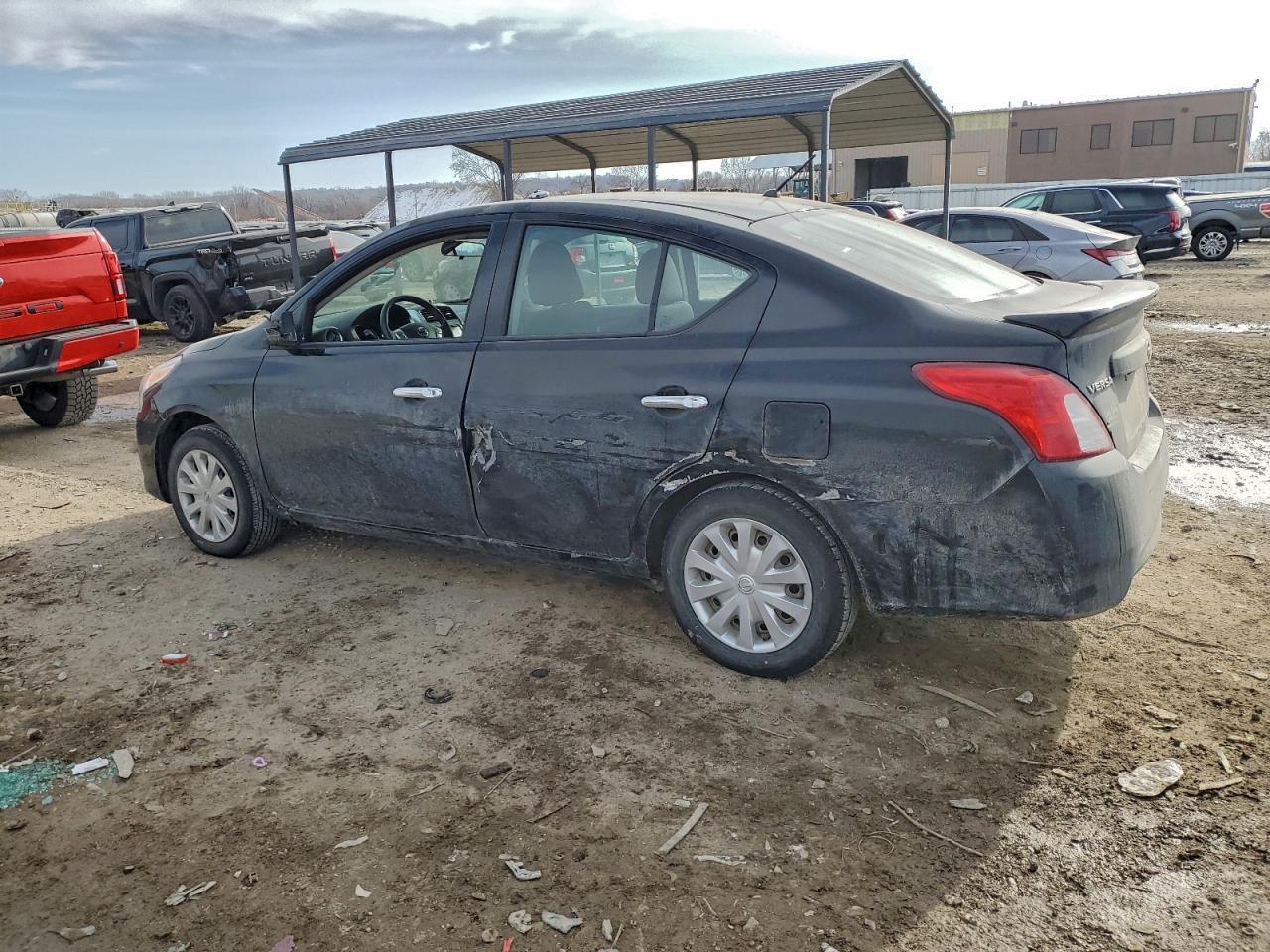 2019 Nissan Versa s