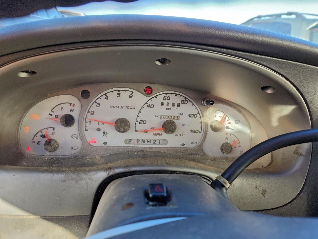 2001 Ford Explorer Sport