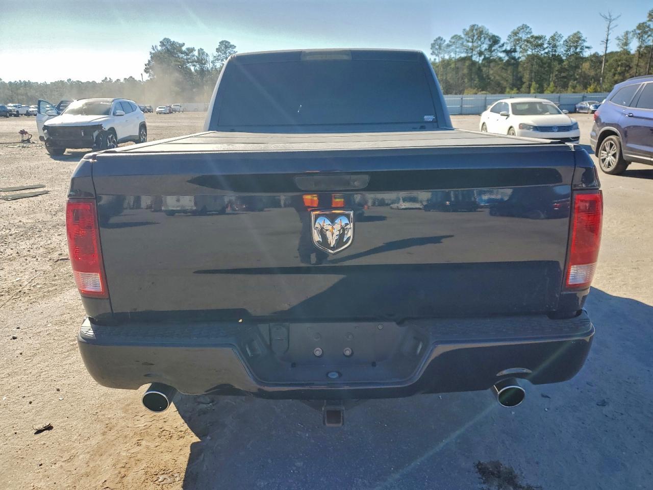2017 Dodge RAM 1500 ST