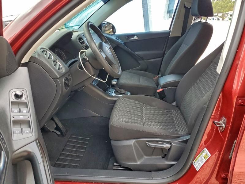 2010 Volkswagen Tiguan se