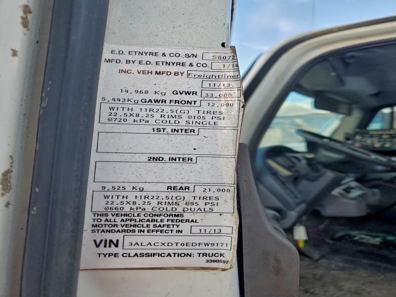 2014 Freightliner Business Class M2 oil Distributor Truck