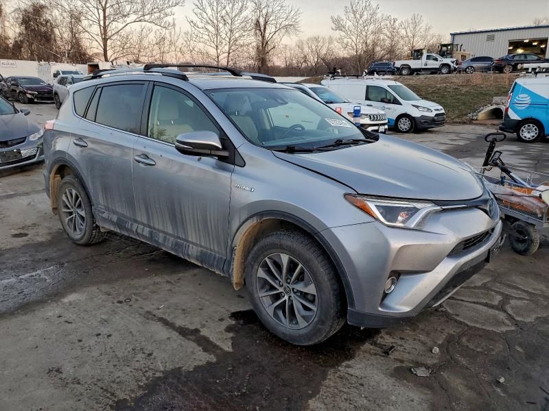 2018 Toyota Rav4 hv le