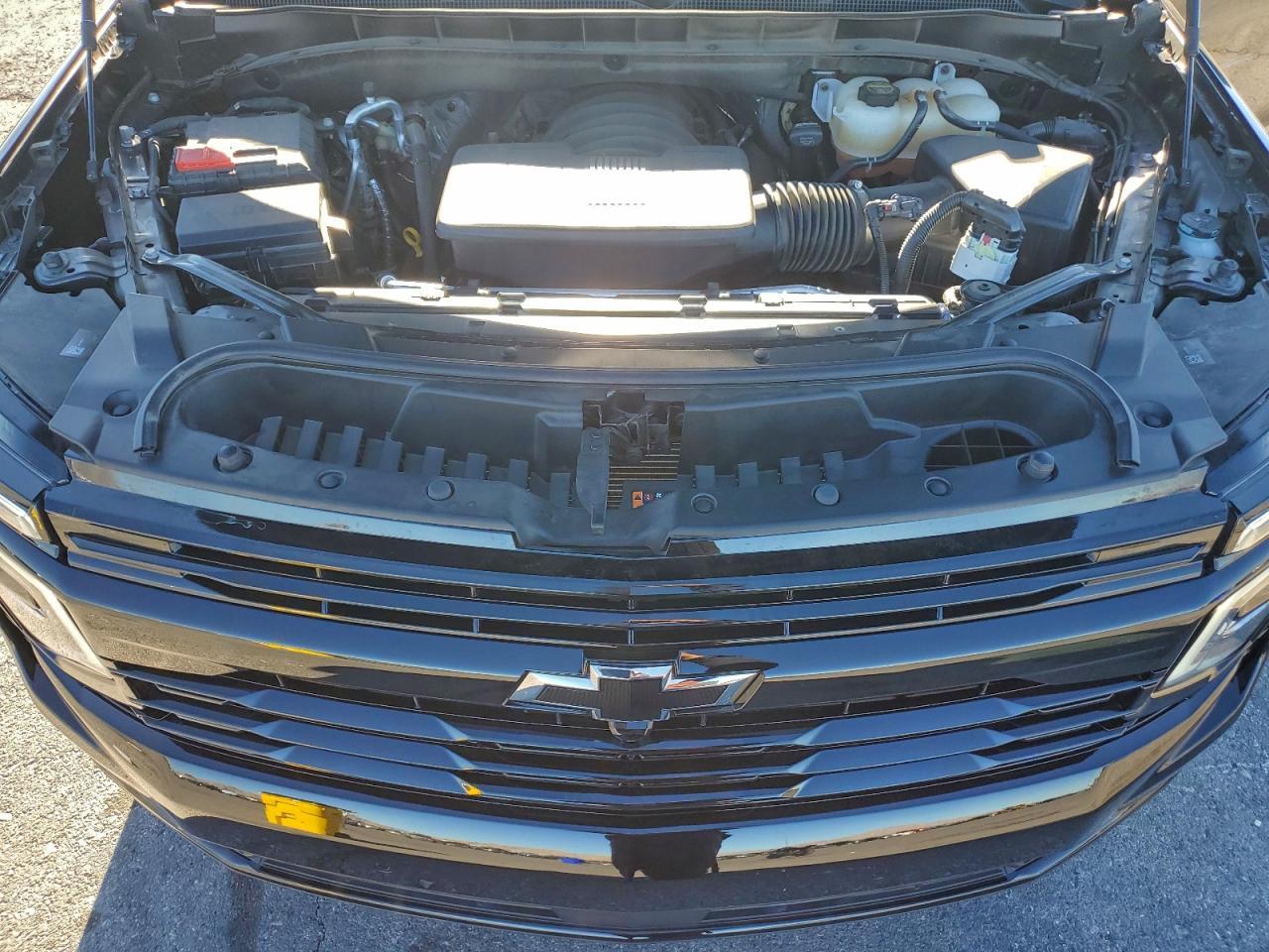 2025 Chevrolet Suburban K1500 rst