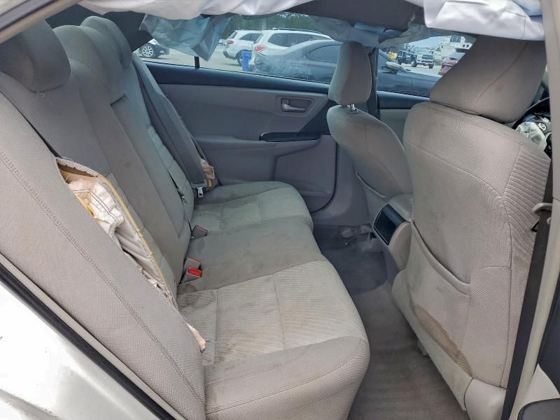 2017 Toyota Camry le