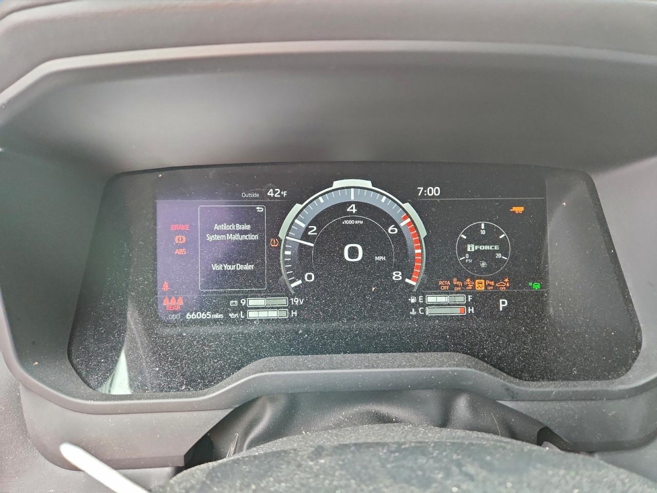 2023 Toyota Tundra Platinum
