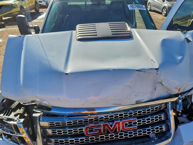 2012 GMC Sierra K2500 slt