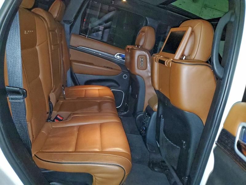 2018 Jeep Grand Cherokee Summit