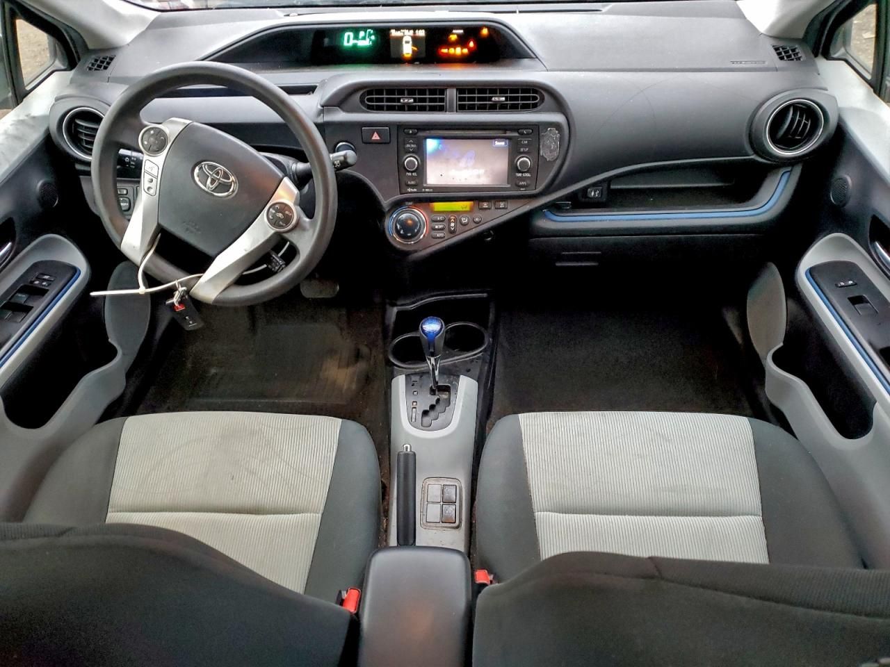 2013 Toyota Prius c