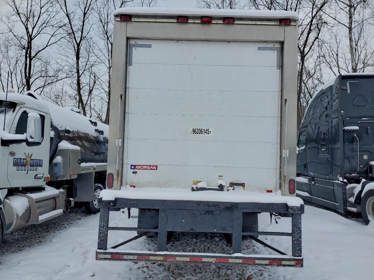2019 Isuzu NRR Refrigerated BOX Truck