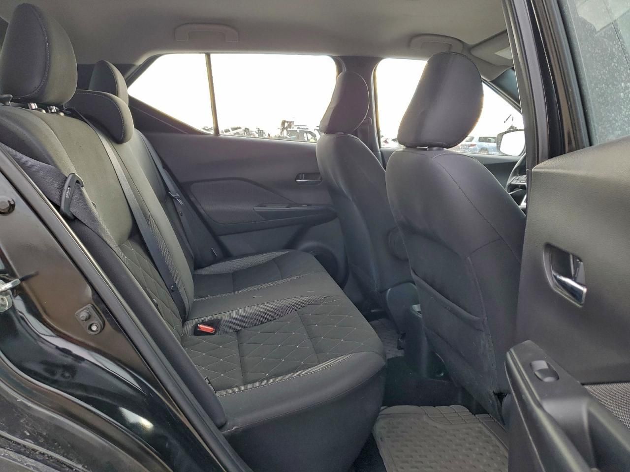 2020 Nissan Kicks sv