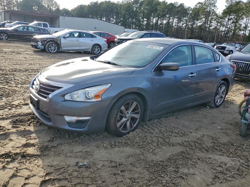 2014 Niss Altima