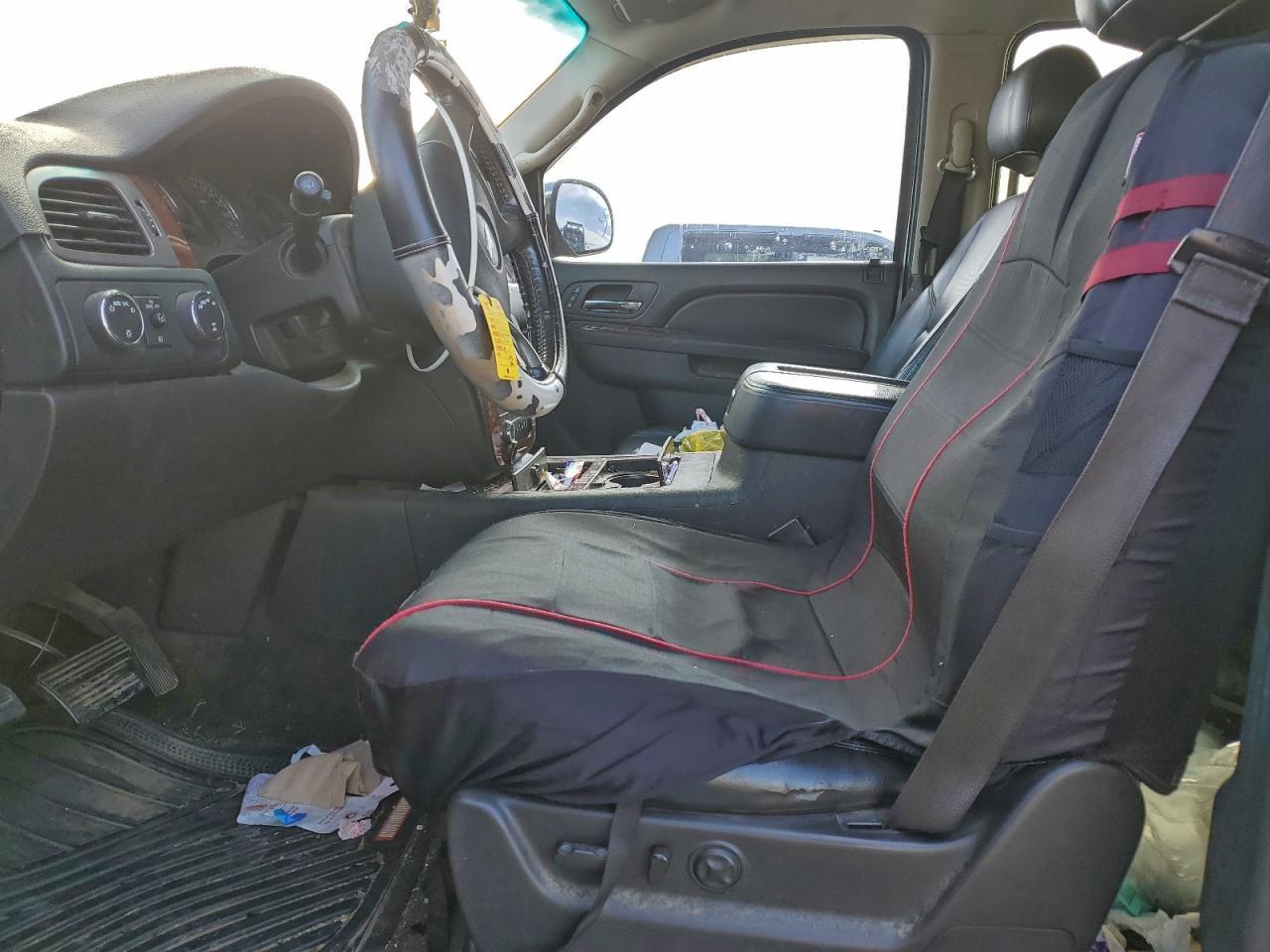 2013 Chevrolet Suburban K1500 ltz