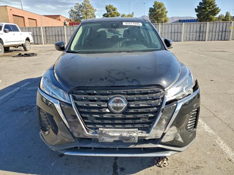 2024 Nissan Kicks s