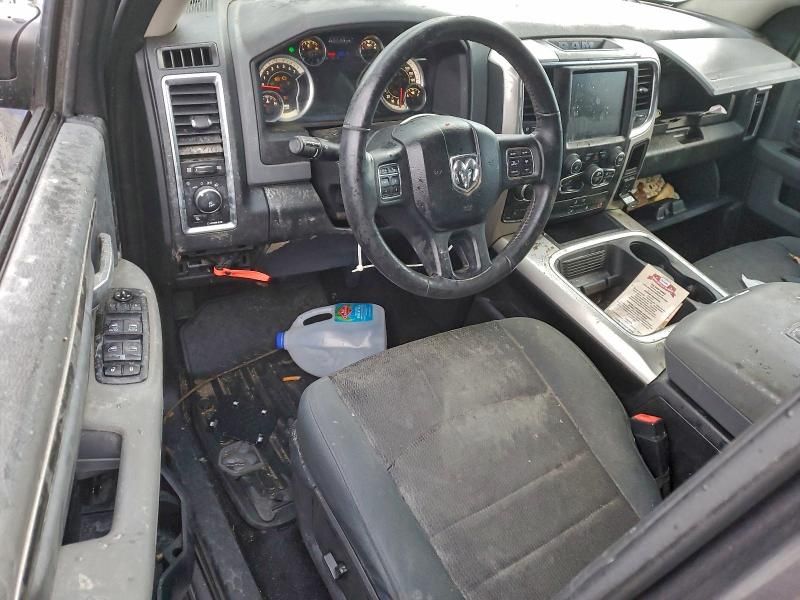 2016 Dodge Ram 1500 slt