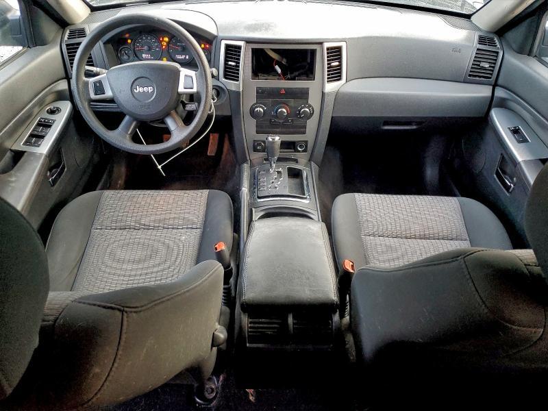 2009 Jeep Grand Cherokee Laredo