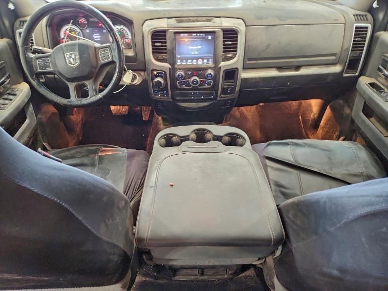 2015 Dodge Ram 1500 slt