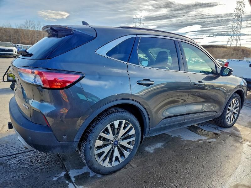 2020 Ford Escape Titanium