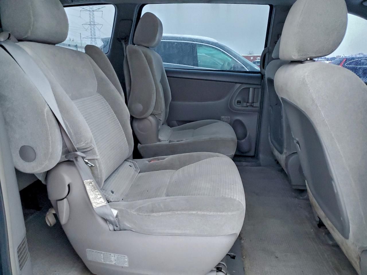 2006 Toyota Sienna ce