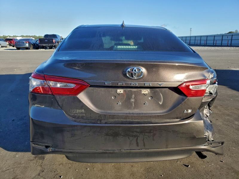 2020 Toyota Camry le