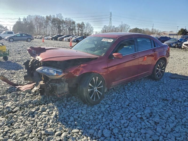 2013 Chrysler 200 Limited