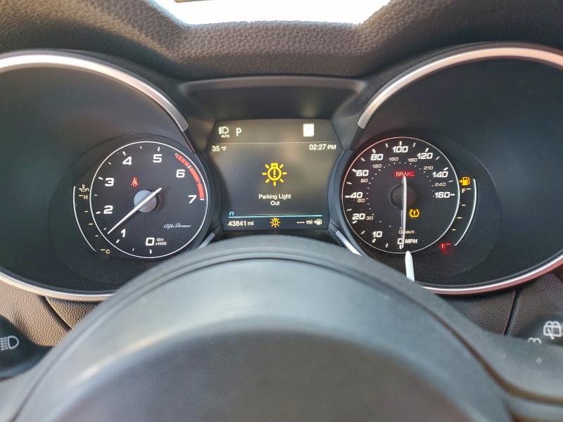 2022 Alfa Romeo Stelvio ti