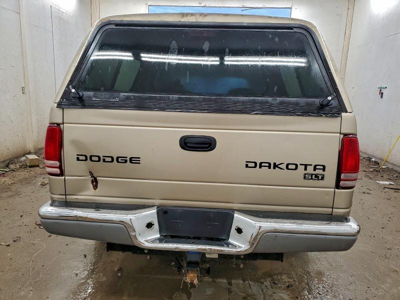 2004 Dodge Dakota Quad SLT