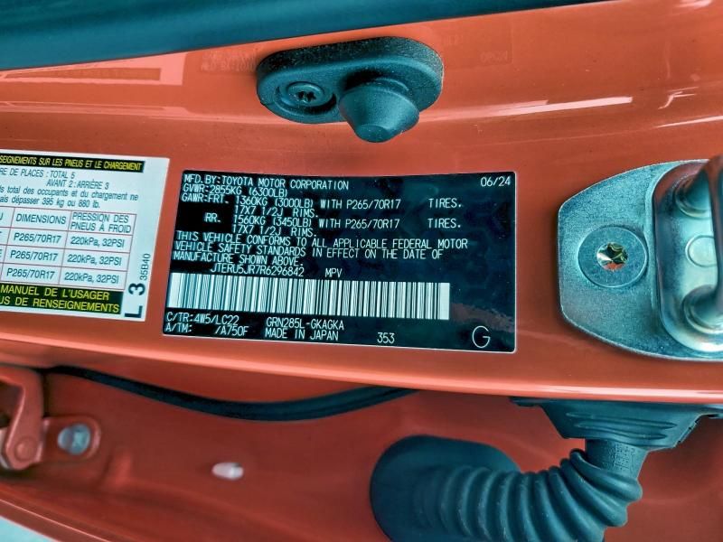 2024 Toyota 4runner SR5 Premium