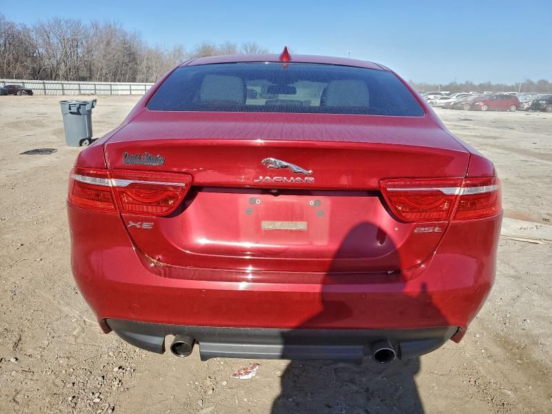 2017 Jaguar Xe Prestige