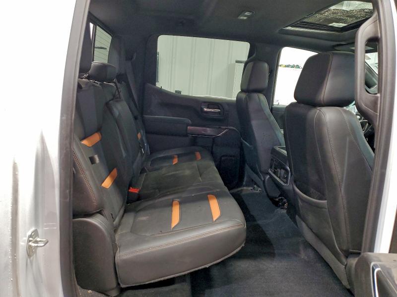 2020 GMC Sierra K1500 AT4