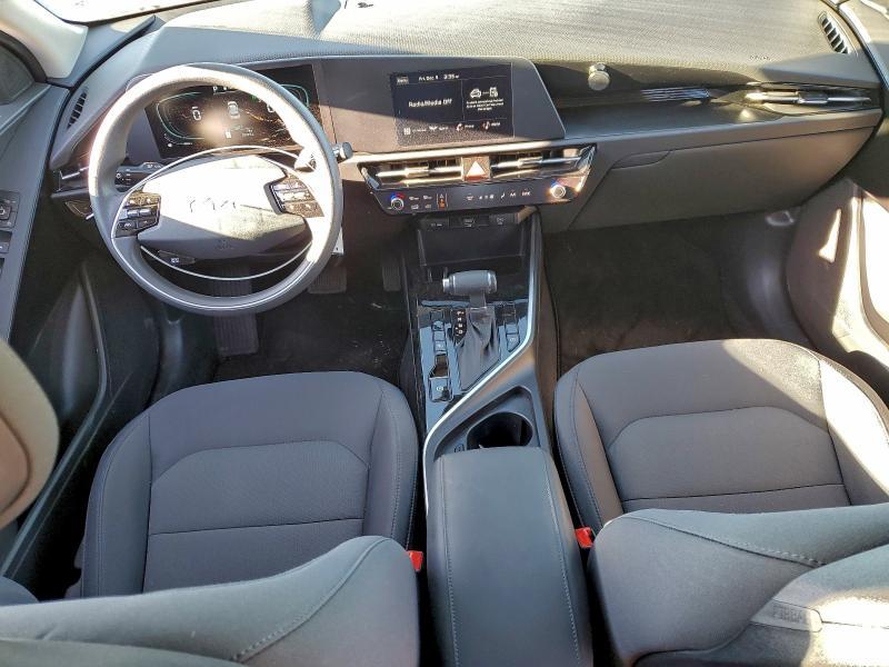 2025 KIA Niro lx