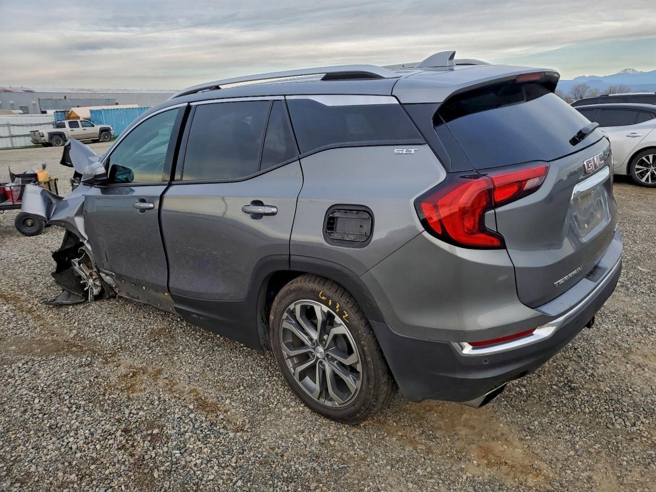 2018 GMC Terrain slt