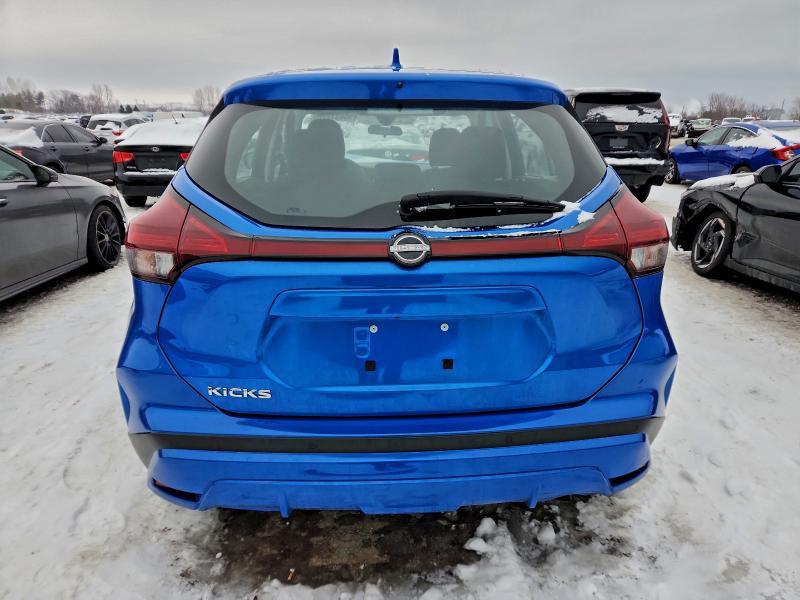 2025 Nissan Kicks Play s