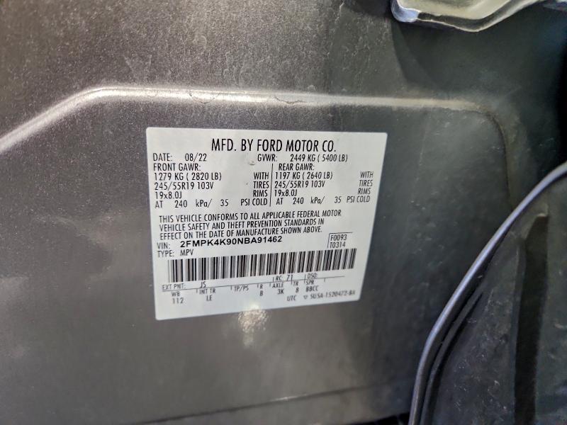 2022 Ford Edge Titanium