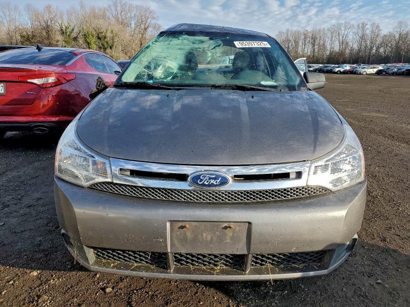 2011 Ford Focus se