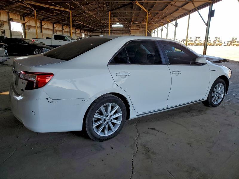 2014 Toyota Camry Hybrid