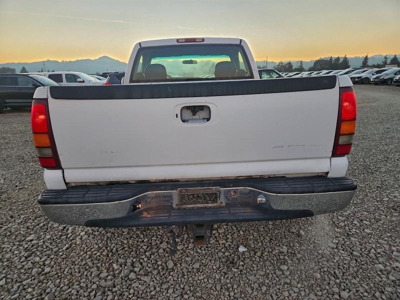 2000 Chevrolet Silverado C1500