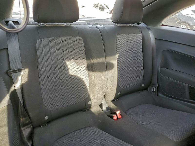 2012 Volkswagen Beetle