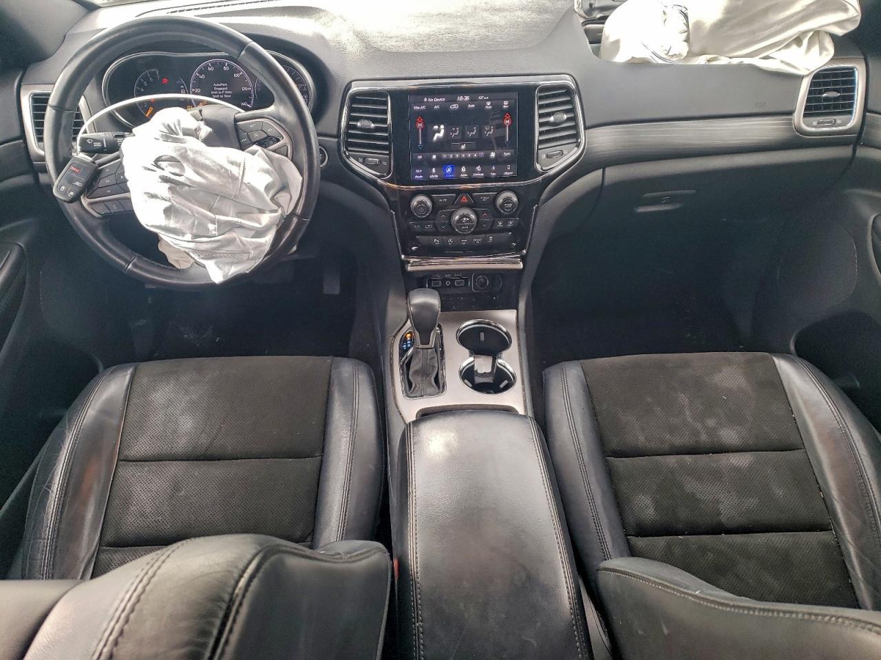 2019 Jeep Grand Cherokee Laredo