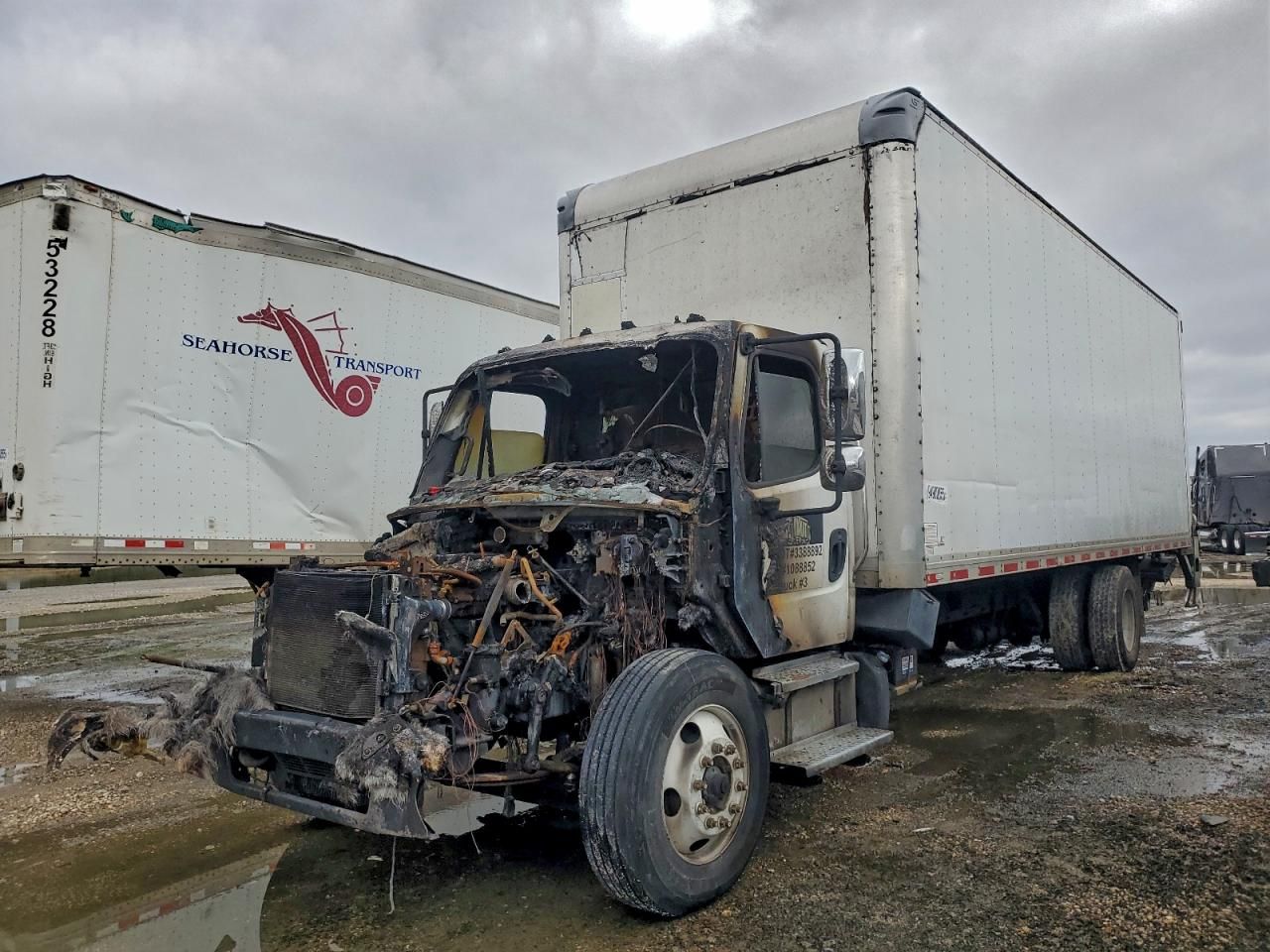 2016 Freightliner Business Class M2 BOX Truck