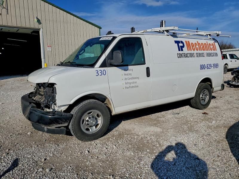 2020 Chevrolet Express G2500