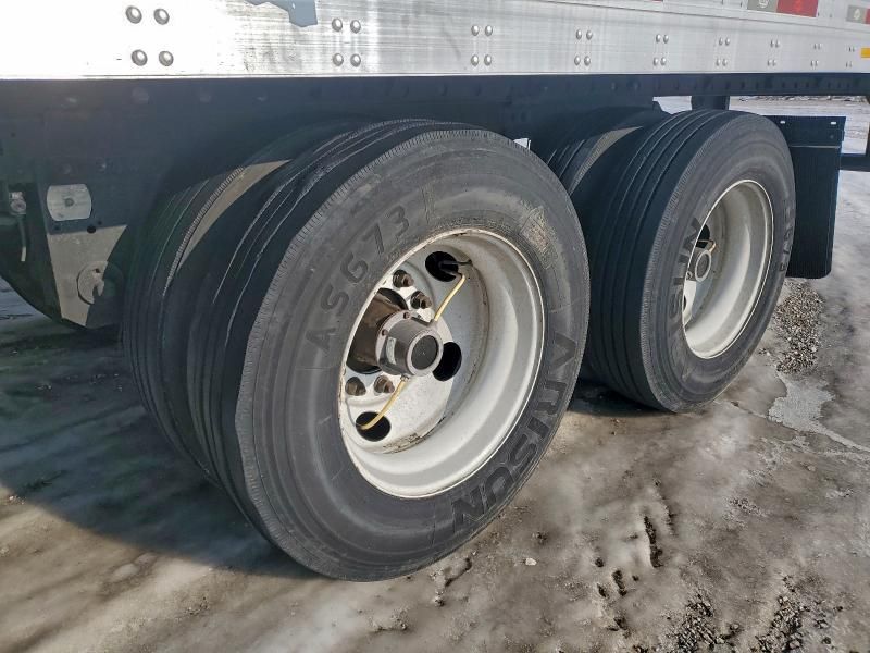 2021 Utility VS2DX DRY Van Trailer