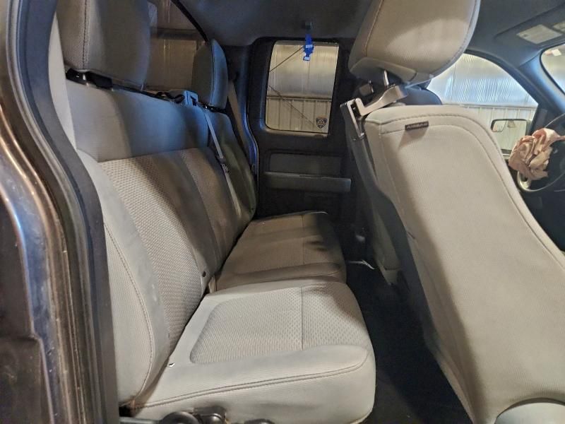 2012 Ford F150 Super cab