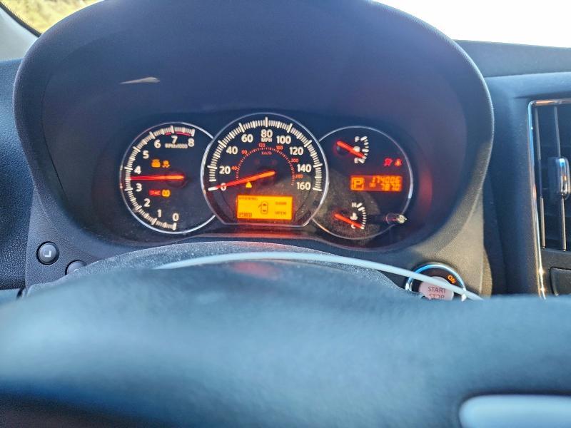 2010 Nissan Maxima sv